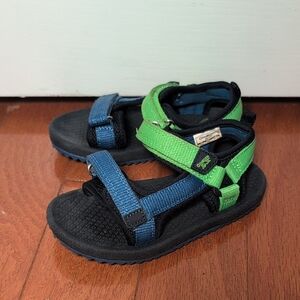 5 for $20 Oshkosh B'Gosh Boys Sandals
